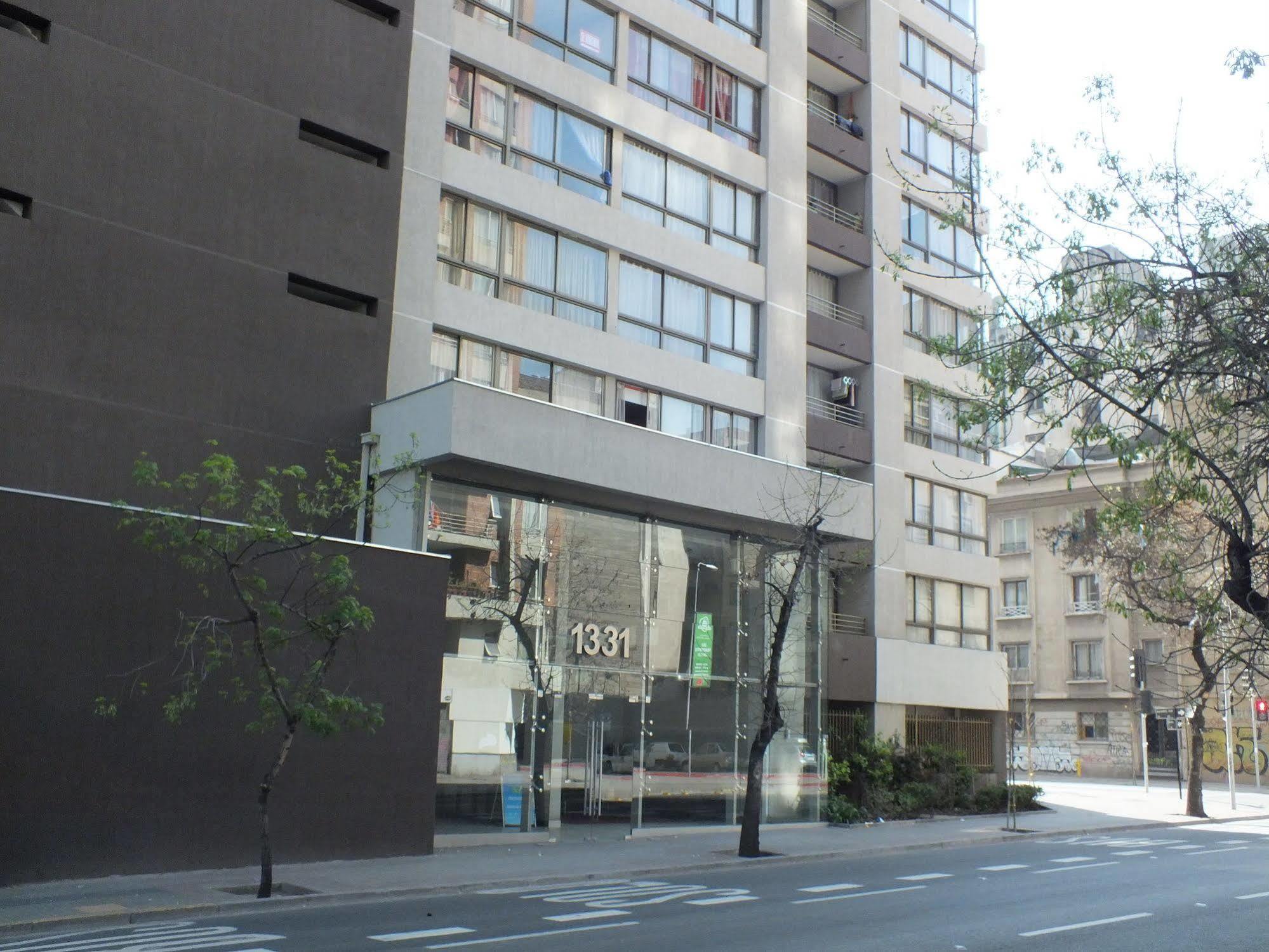 Sys Suites Tarapaca Сантьяго Екстер'єр фото