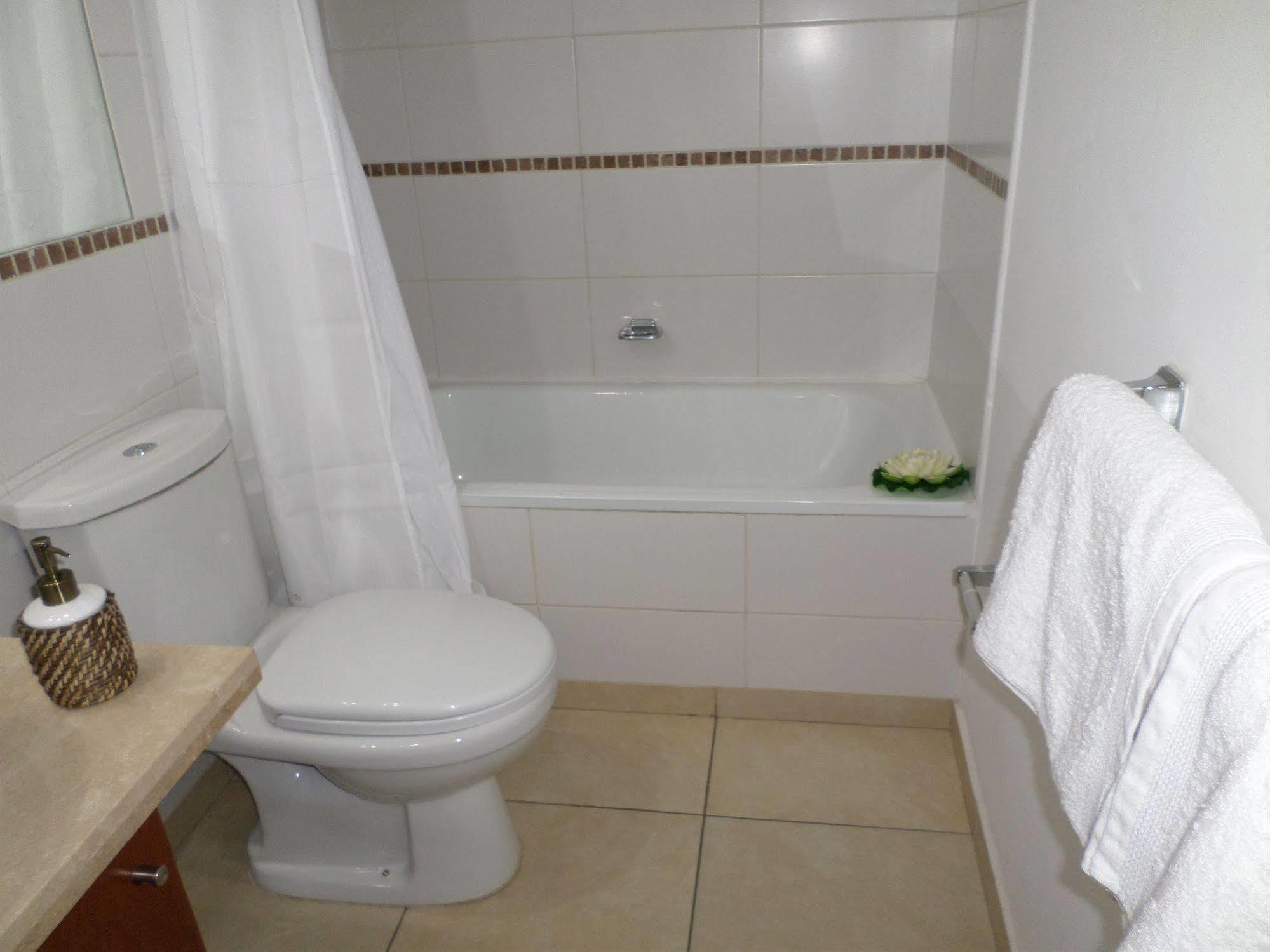 Sys Suites Tarapaca Сантьяго Екстер'єр фото